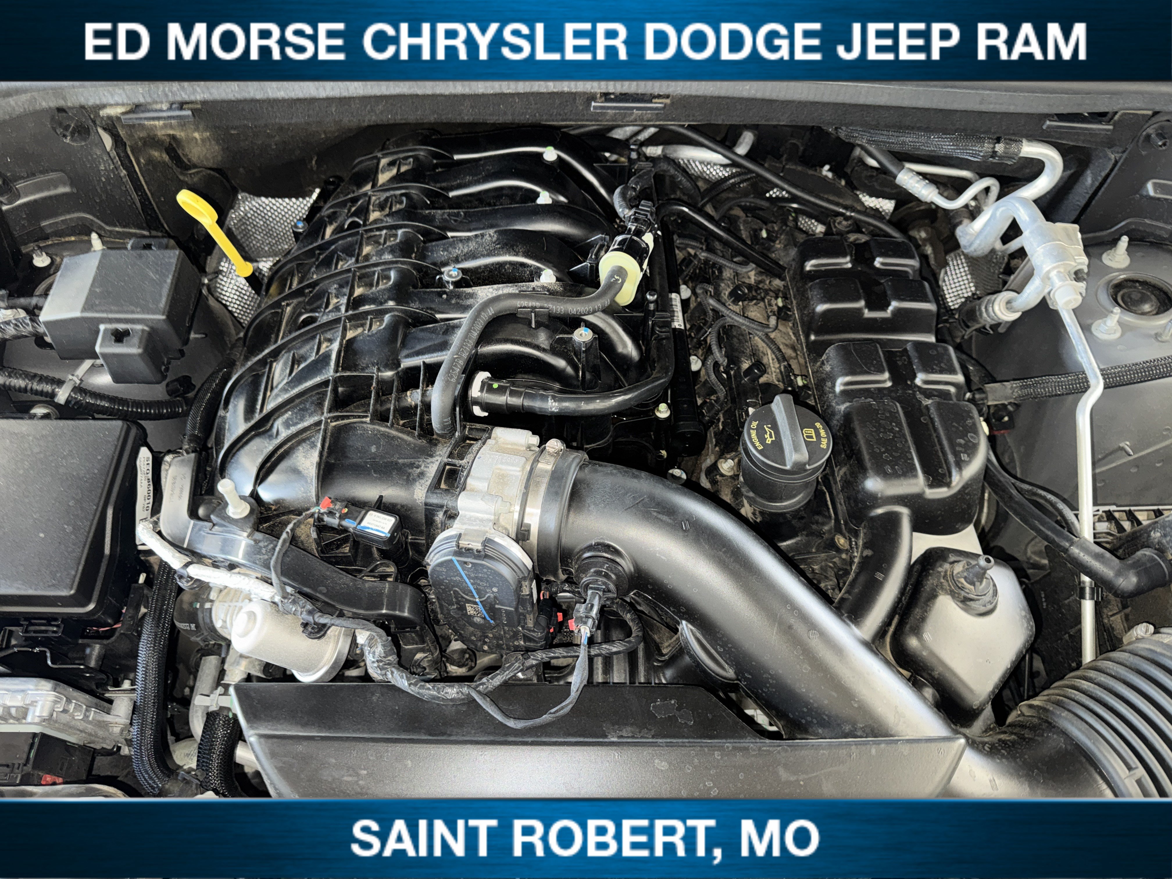 Used 2023 Dodge Durango SXT w/ Trailer Tow Group IV AWD/4WD image 12