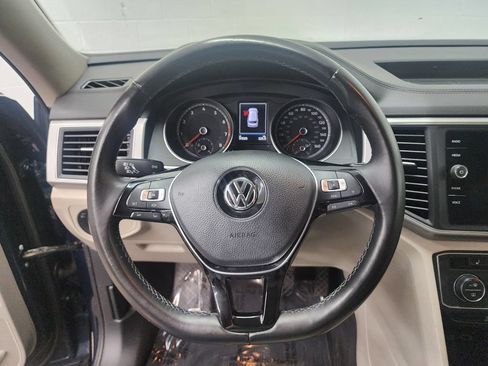 Used 2019 Volkswagen Atlas SE w/ Towing Package AWD/4WD image 14