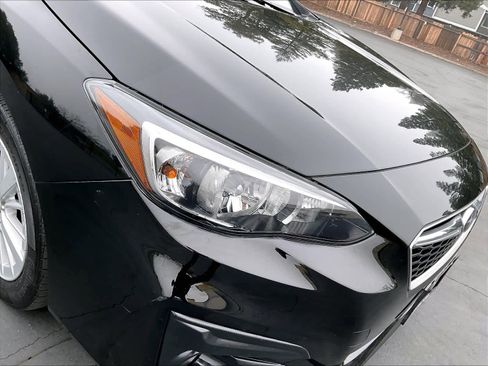 Used 2017 Subaru Impreza 2.0i Premium image 31