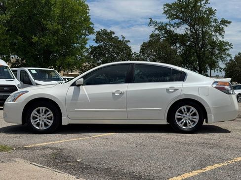 Used 2012 Nissan Altima 2.5 S w/ 20th Anniversary Pkg FWD image 3