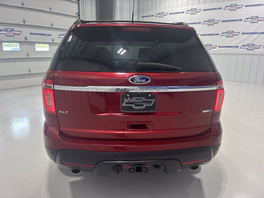 Used 2015 Ford Explorer XLT w/ Equipment Group 202B AWD/4WD image 5