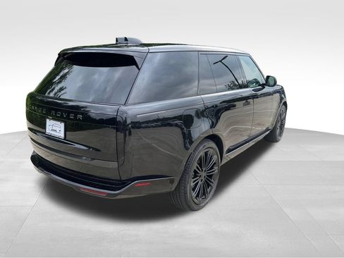 New 2026 Land Rover Range Rover Long Wheelbase SE AWD/4WD image 5