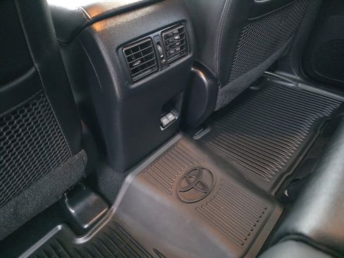 Used 2024 Toyota 4Runner SR5 Premium image 22