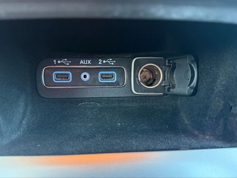 Used 2018 Jeep Grand Cherokee Altitude image 29