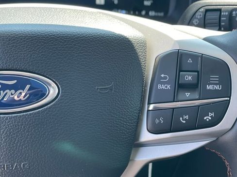 New 2026 Ford Explorer Active w/ Active Comfort Package AWD/4WD image 20