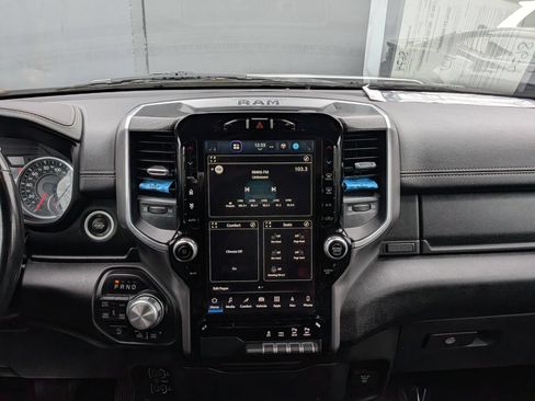 Used 2023 RAM 1500 Laramie AWD/4WD image 11