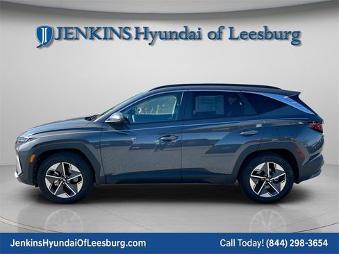 New 2025 Hyundai Tucson SEL image 9