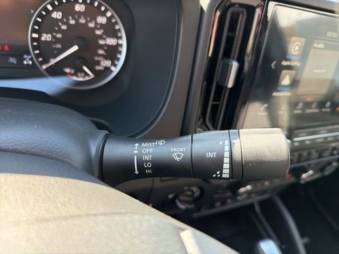 New 2026 Nissan Frontier SV AWD/4WD image 29