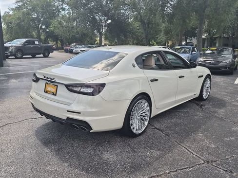 Used 2018 Maserati Quattroporte S GranSport Q4 AWD/4WD image 5