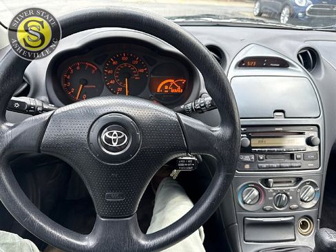 Used 2003 Toyota Celica GT image 16