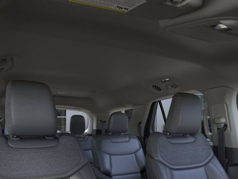 New 2026 Ford Explorer Active w/ Active Comfort Package RWD image 22