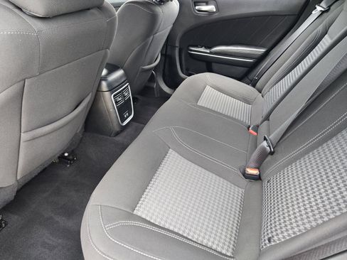 Used 2023 Dodge Charger SXT RWD image 36