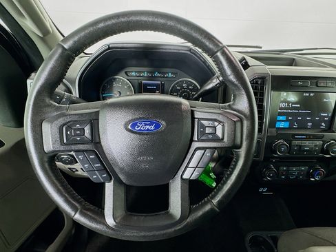 Used 2018 Ford F150 XLT w/ Equipment Group 302A Luxury image 11