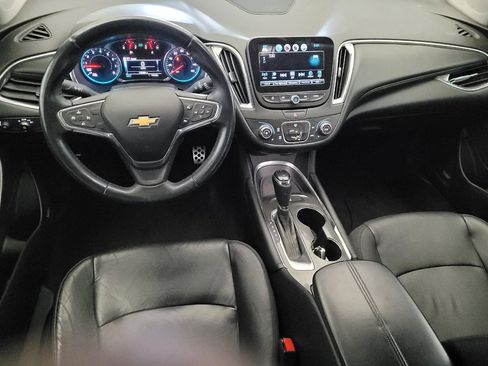 Used 2016 Chevrolet Malibu LT w/ Leather Package FWD image 22