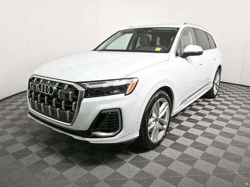 New 2025 Audi Q7 3.0T Premium Plus image 34