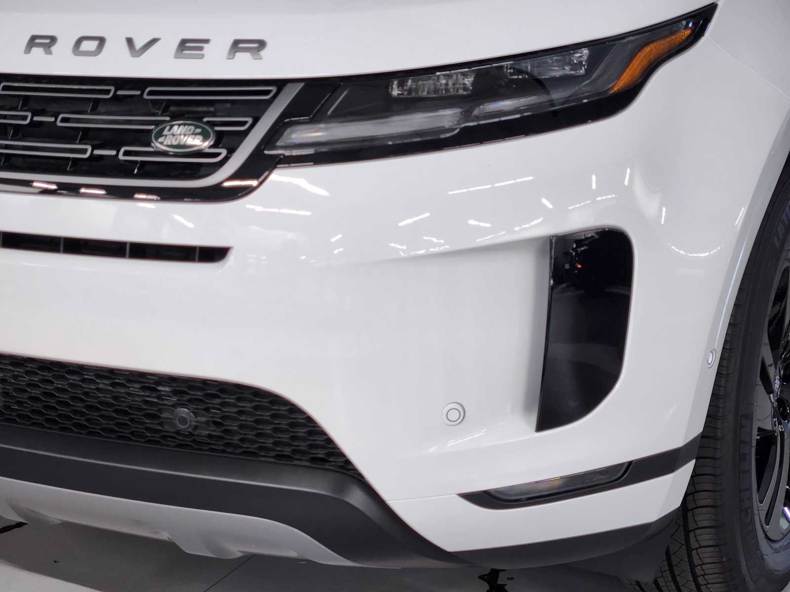 New 2026 Land Rover Range Rover Evoque S AWD/4WD image 12
