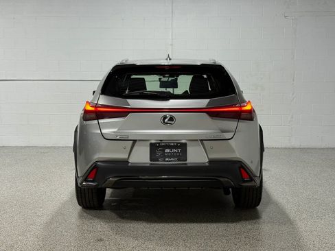 Used 2019 Lexus UX 200 F Sport w/ F Sport Premium Package FWD image 7