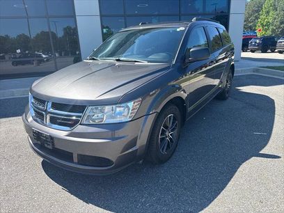 Used 2016 Dodge Journey SE w/ Flexible Seating Group