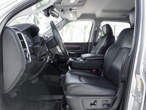 Used 2016 RAM 2500 Laramie w/ Sport Appearance Group AWD/4WD image 20