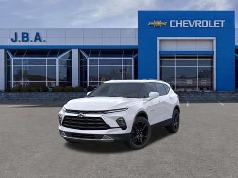 New 2026 Chevrolet Blazer LT w/ Sound & Technology Package AWD/4WD image 10