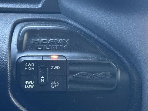 Used 2024 RAM 2500 Big Horn w/ Off Road Package image 30