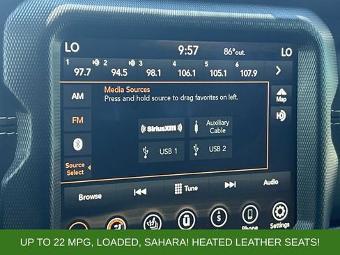 Used 2021 Jeep Wrangler Unlimited Sahara w/ Dual Top Group AWD/4WD image 28