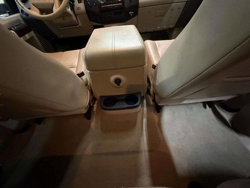 Used 2009 Ford F250 Lariat image 25