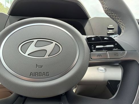New 2026 Hyundai Elantra Sport FWD image 27