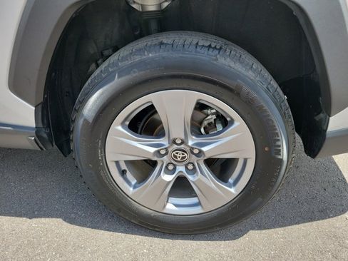Used 2025 Toyota RAV4 LE AWD/4WD image 23