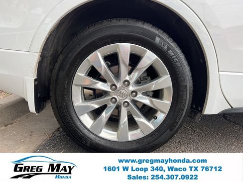 Used 2017 Buick Envision Essence w/ LPO, Hit The Road Package FWD image 9