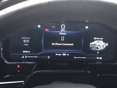 Used 2024 Chevrolet Silverado 1500 High Country w/ High Country Premium Package image 16