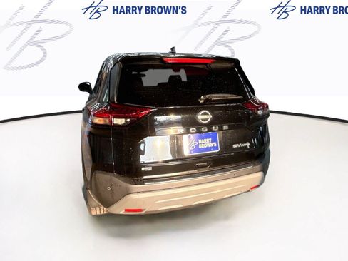 Used 2022 Nissan Rogue SV AWD/4WD image 9