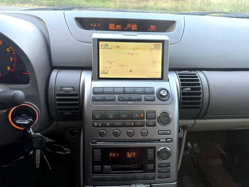 Used 2004 INFINITI G35 2dr Cpe Auto w/ Premium Pkg image 19