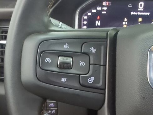 Used 2026 GMC Sierra 2500 AT4 w/ Technology Package AWD/4WD image 16