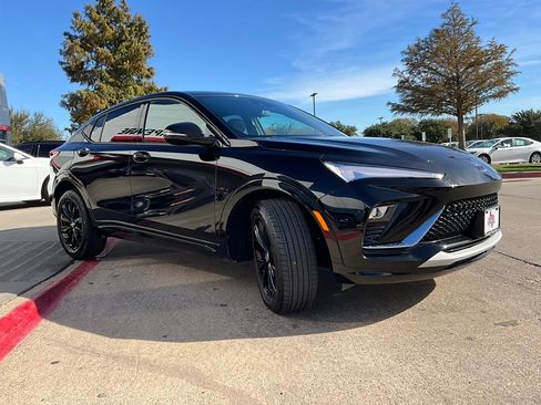 Used 2025 Buick Envista Sport Touring image 5