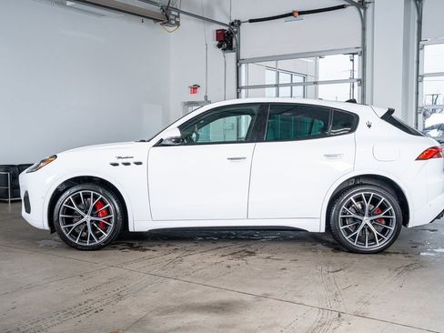 Used 2023 Maserati Grecale Modena image 8