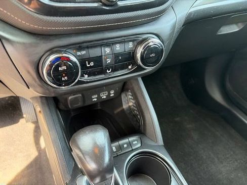 Used 2021 Chevrolet TrailBlazer ACTIV w/ Sun and Liftgate Package AWD/4WD image 24