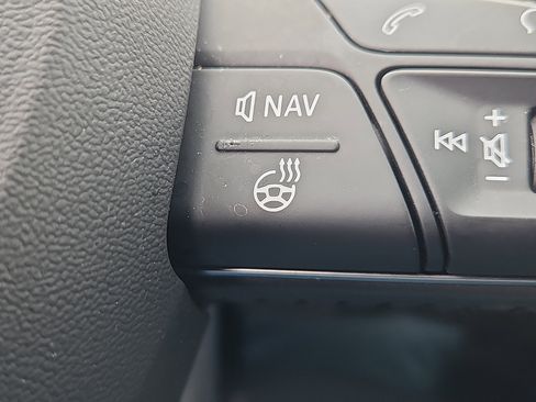 Used 2019 Audi Q7 3.0T Premium Plus image 16