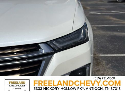 Used 2023 Chevrolet Traverse High Country FWD image 10