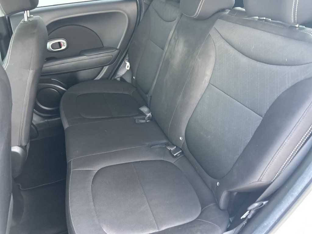Used 2018 Kia Soul FWD image 30