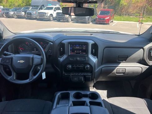 Used 2020 Chevrolet Silverado 1500 Custom w/ Custom Value Package AWD/4WD image 16