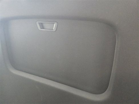 Certified 2024 Chevrolet Trax RS w/ Sunroof Package image 26