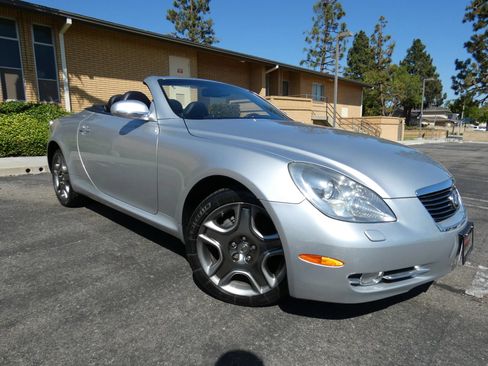 Used 2006 Lexus SC 430 Convertible RWD image 5