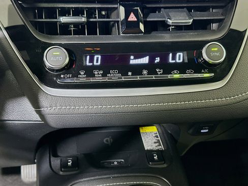 Used 2023 Toyota Corolla XSE FWD image 23