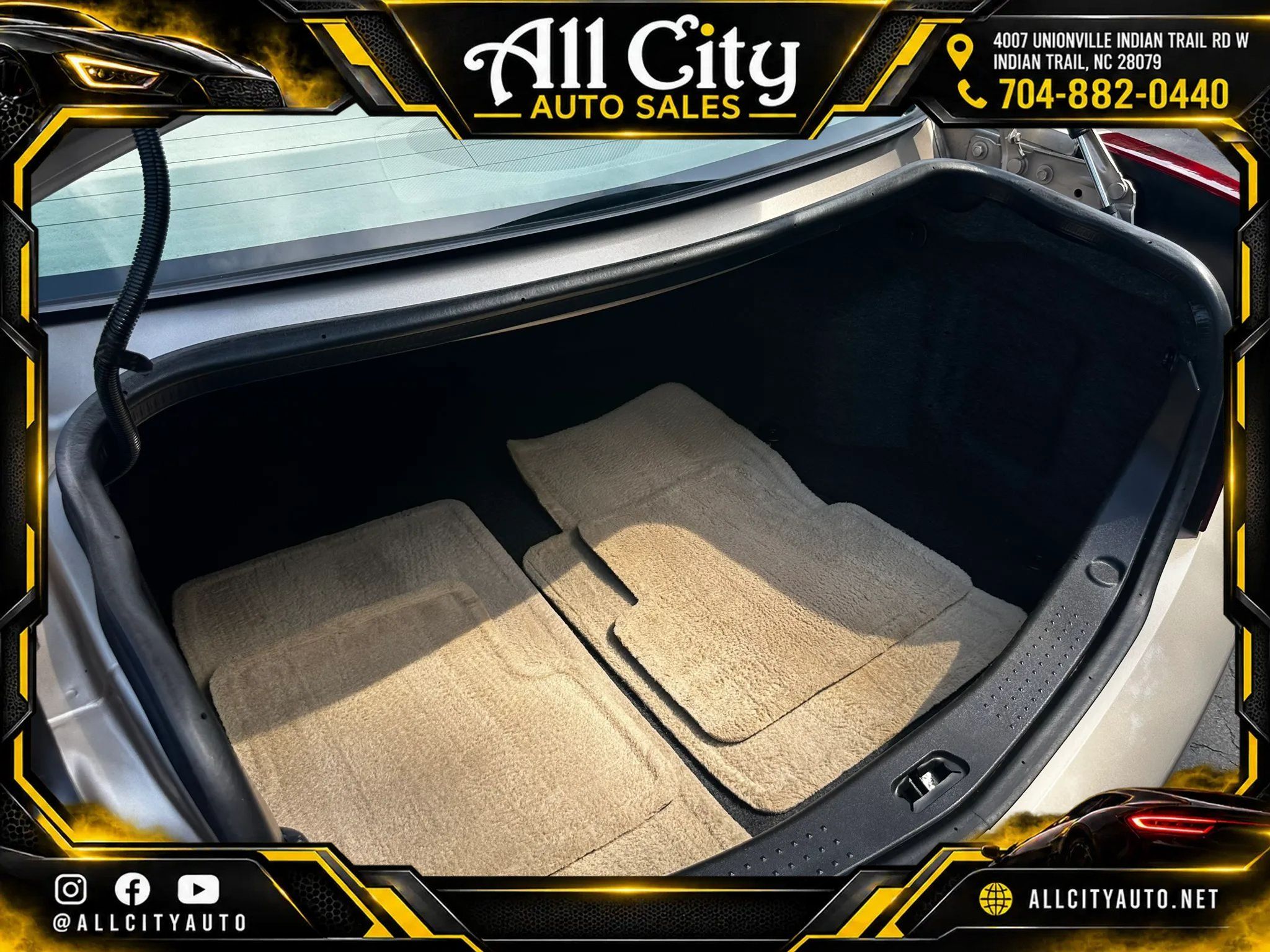 Used 2005 Cadillac CTS 3.6 w/ Preferred Equipment Group RWD image 36