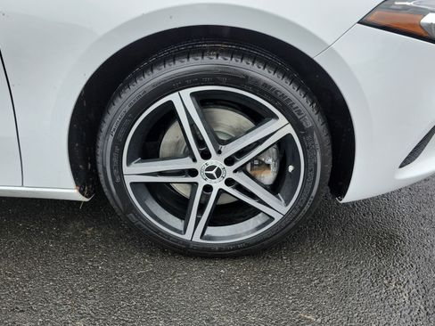 Used 2019 Mercedes-Benz A 220 4MATIC image 13