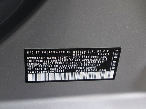 Used 2025 Volkswagen Jetta SE FWD image 38
