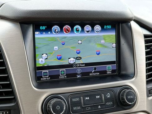 Used 2020 GMC Yukon Denali w/ Denali Ultimate Package AWD/4WD image 22