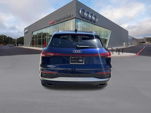 Certified 2025 Audi Q5 Premium w/ Convenience Package AWD/4WD image 6