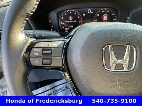 Used 2026 Honda CR-V EX-L image 31